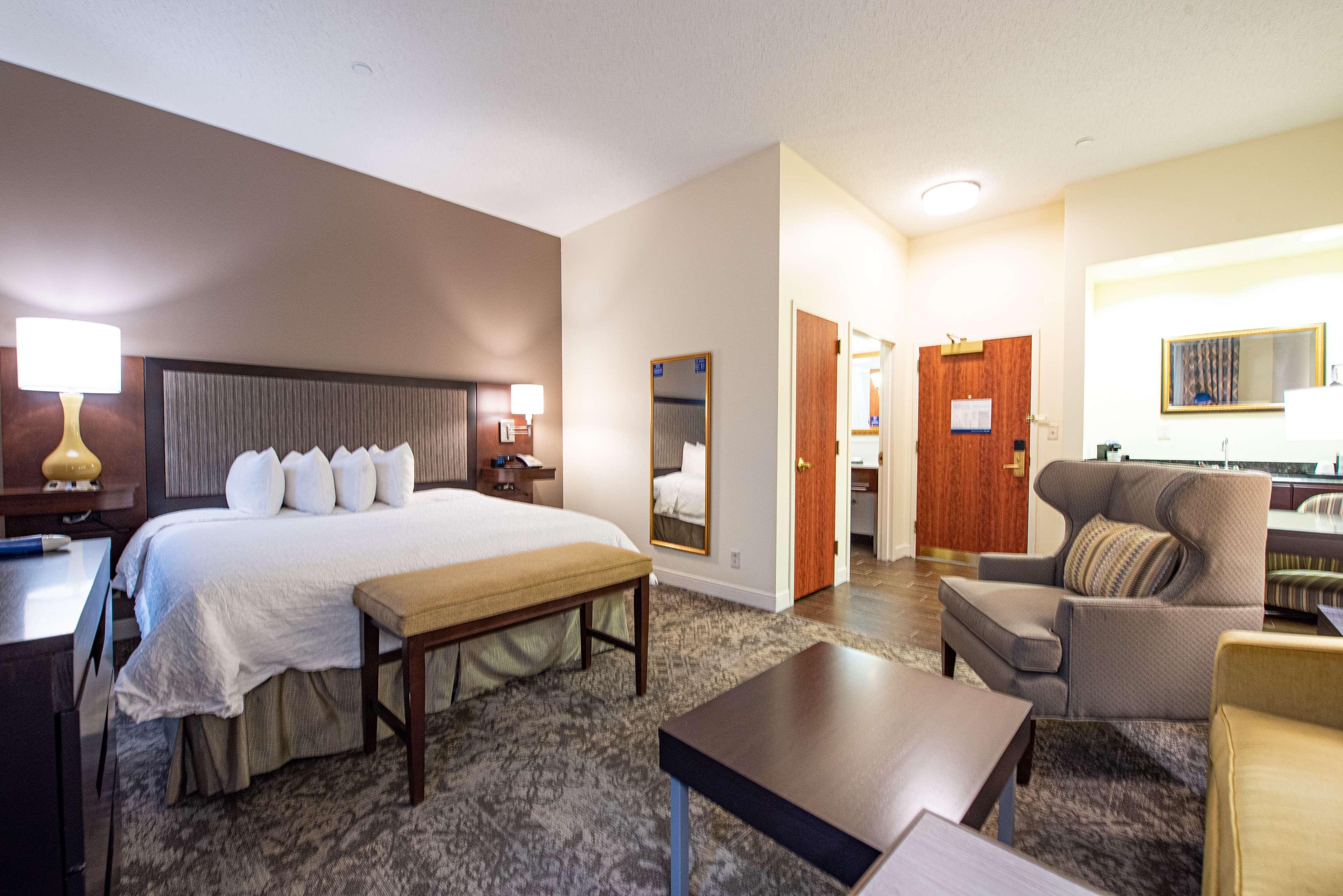 Hampton Inn & Suites By Hilton - Rockville Centre Eksteriør billede