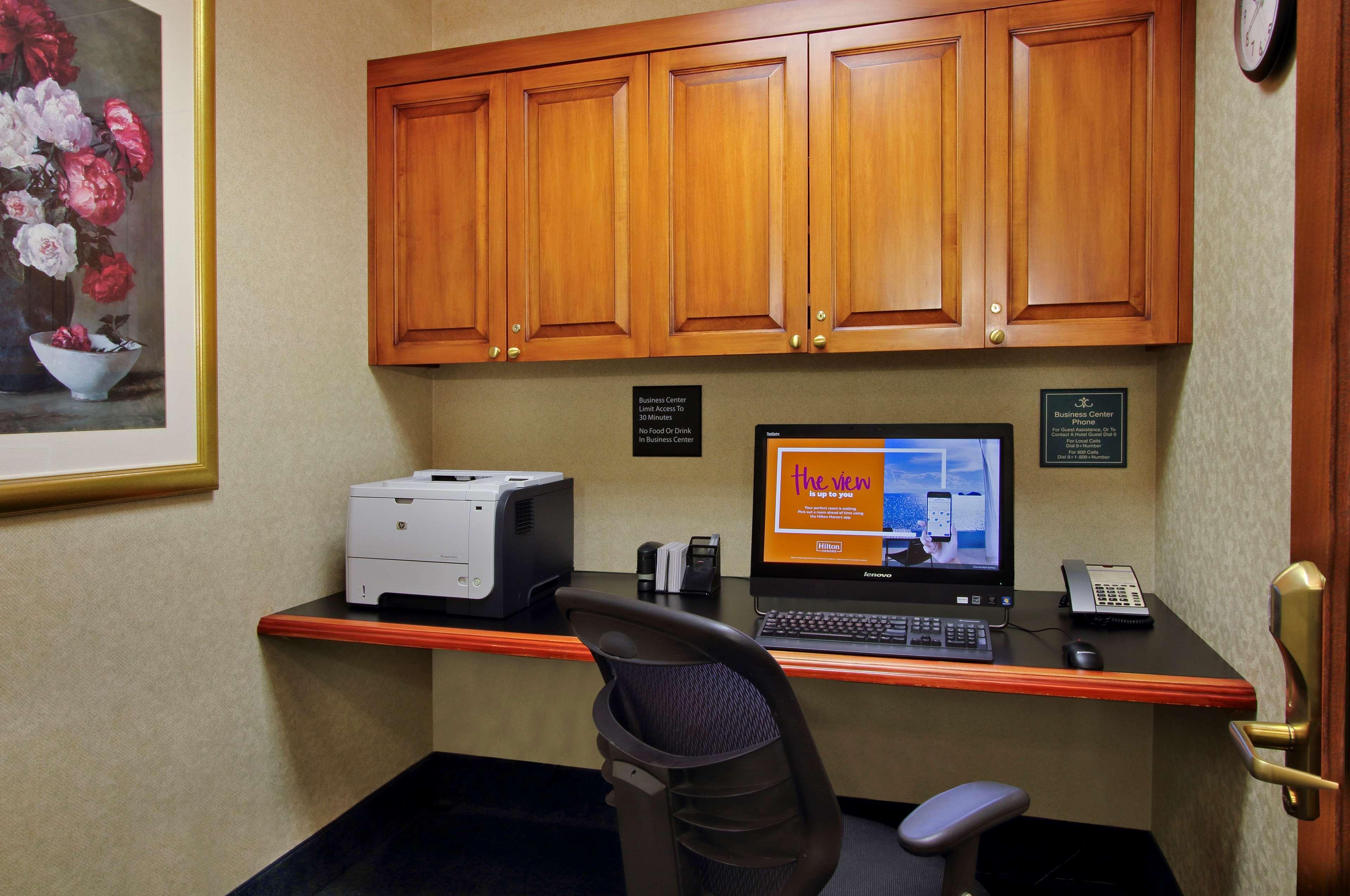 Hampton Inn & Suites By Hilton - Rockville Centre Eksteriør billede