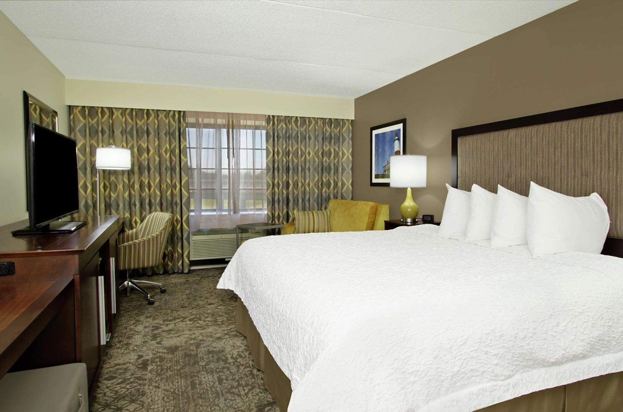 Hampton Inn & Suites By Hilton - Rockville Centre Eksteriør billede