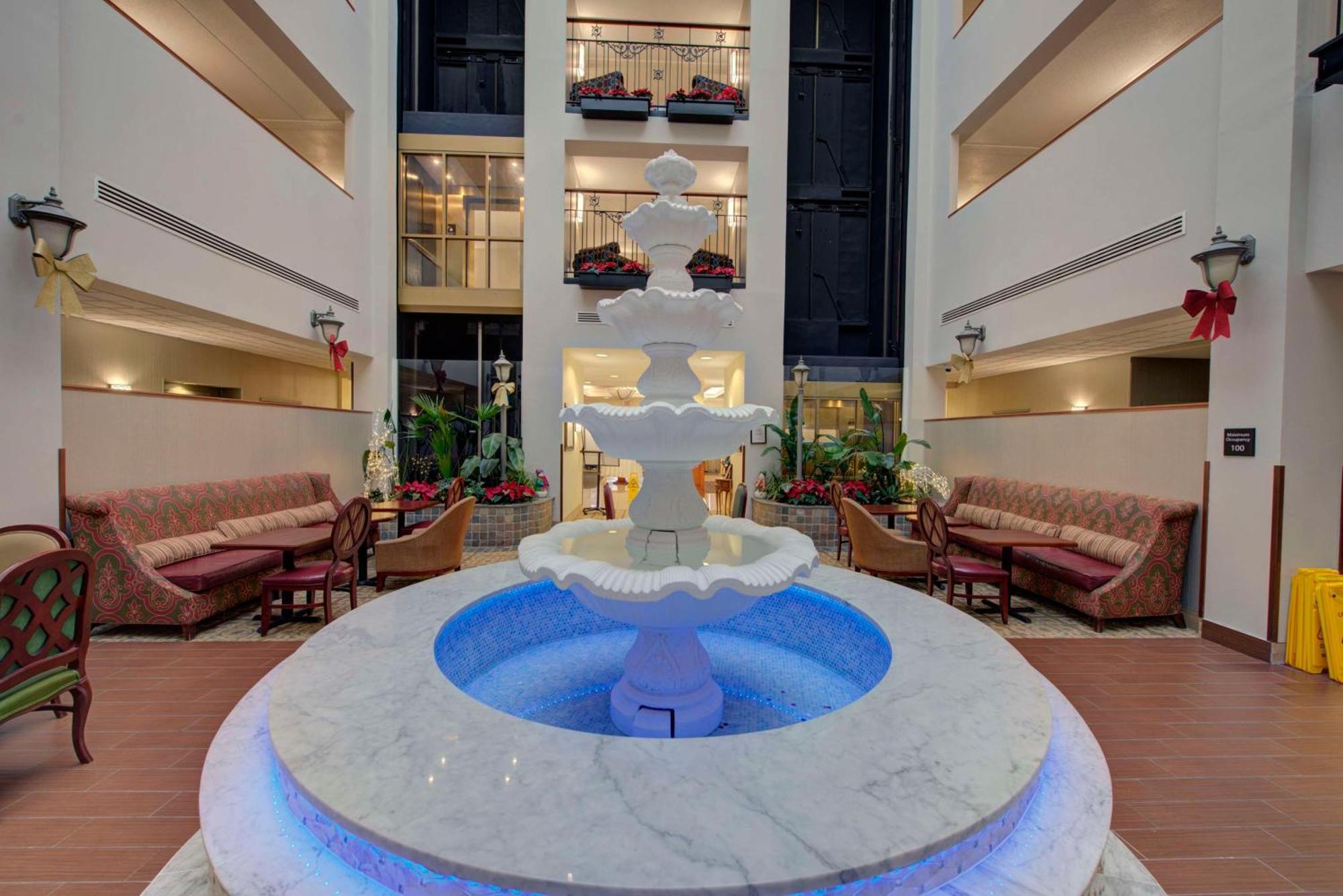 Hampton Inn & Suites By Hilton - Rockville Centre Eksteriør billede