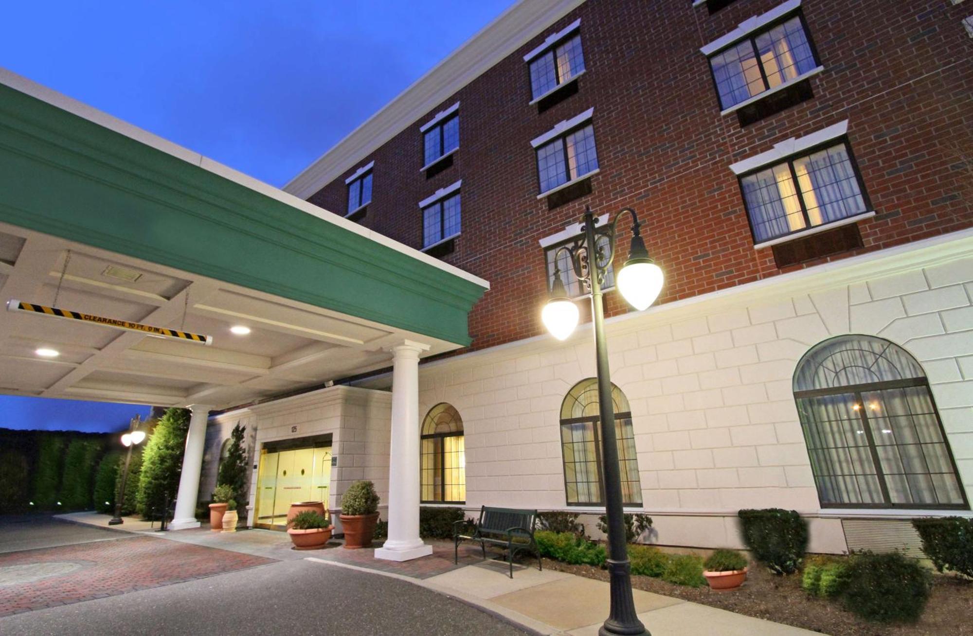 Hampton Inn & Suites By Hilton - Rockville Centre Eksteriør billede